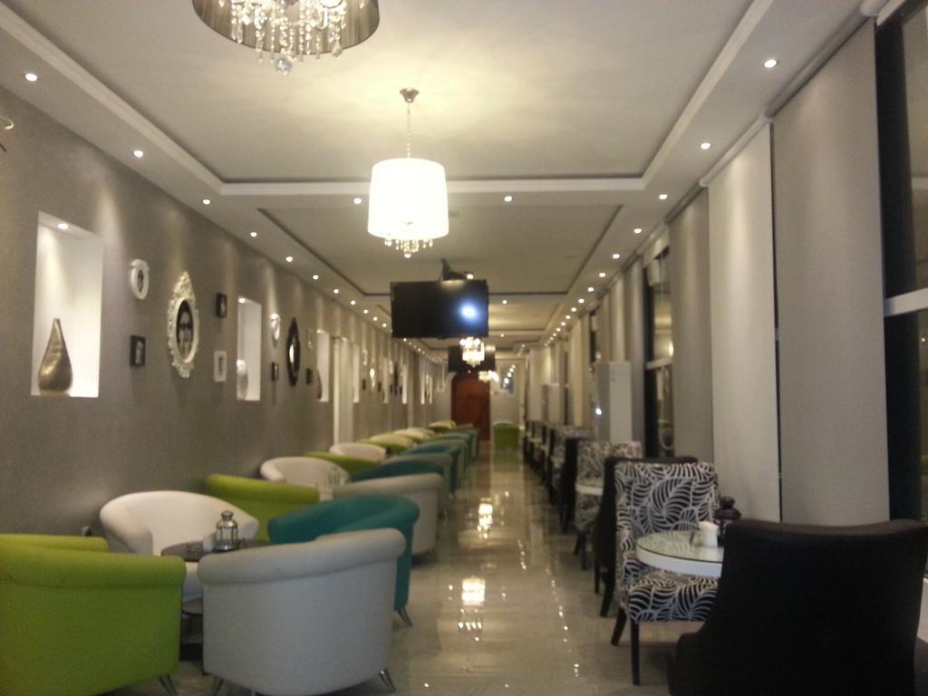 Yas Express Hotel Ras al-Khaimah Esterno foto